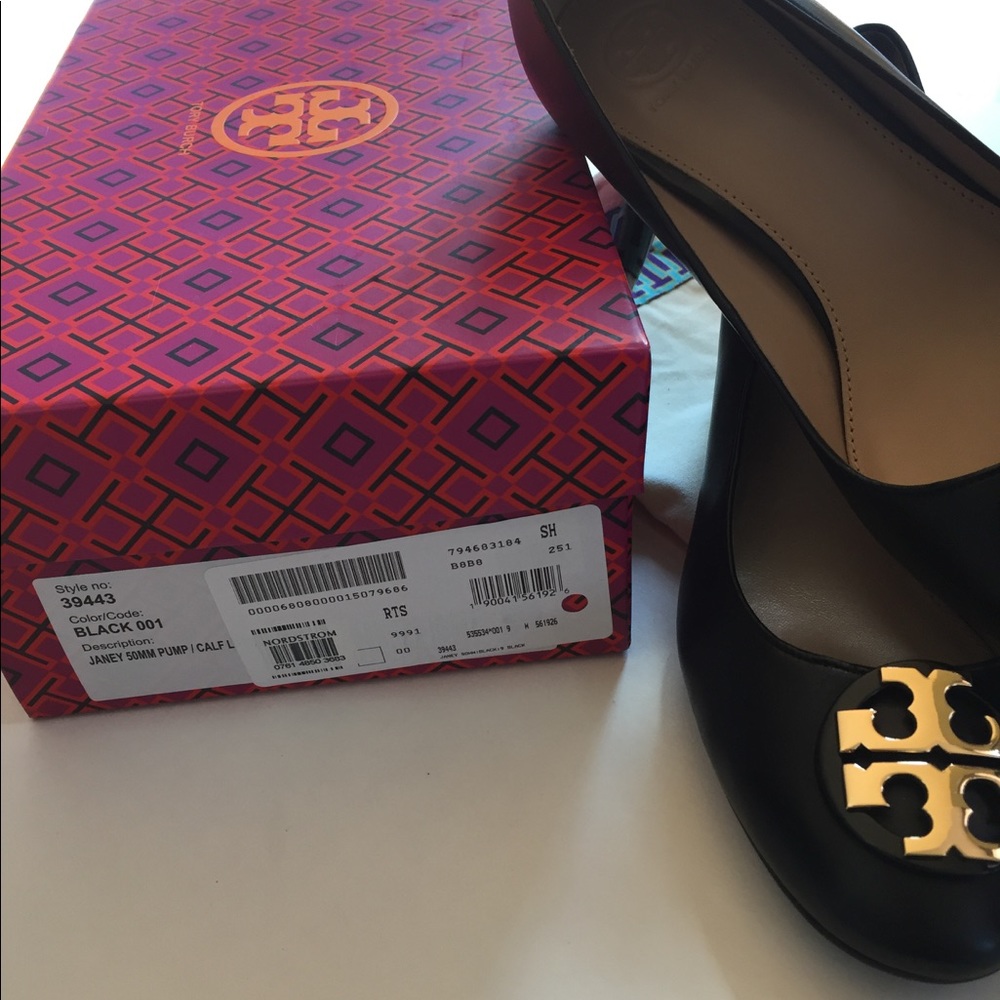 NEW W/ box TORY BURCH JANEY 50mm black pump 2"  9m - Picture 3 of 7